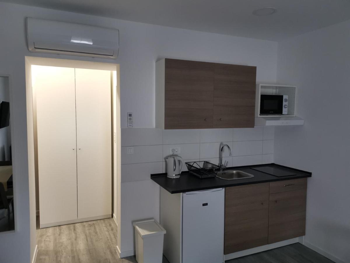 זאגרב Apartmani Karlo מראה חיצוני תמונה