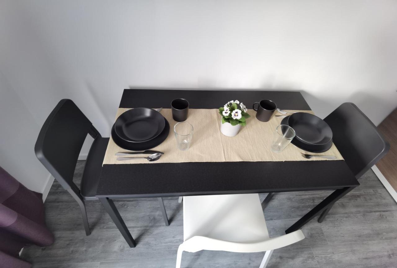 זאגרב Apartmani Karlo מראה חיצוני תמונה