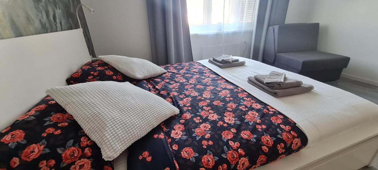 זאגרב Apartmani Karlo מראה חיצוני תמונה