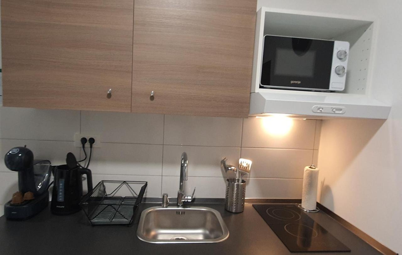 זאגרב Apartmani Karlo מראה חיצוני תמונה