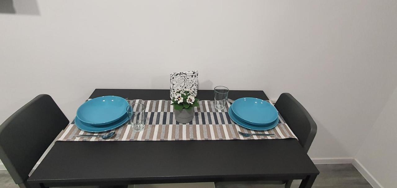 זאגרב Apartmani Karlo מראה חיצוני תמונה