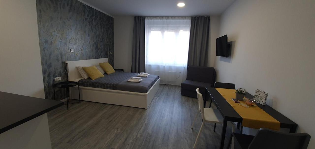 זאגרב Apartmani Karlo מראה חיצוני תמונה
