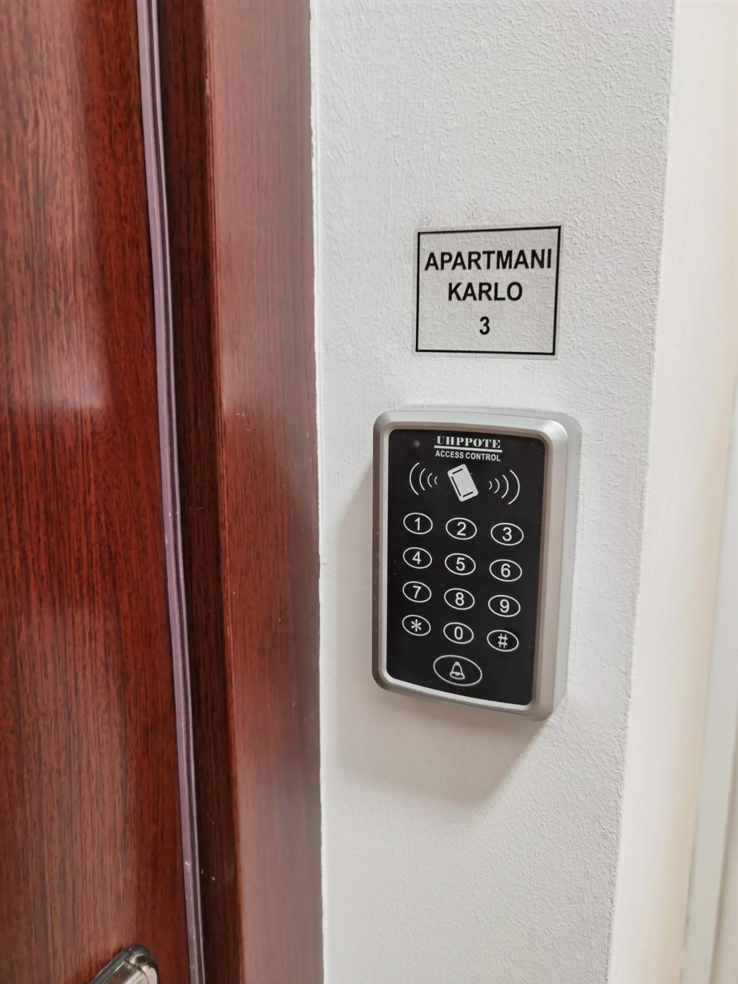 זאגרב Apartmani Karlo חדר תמונה